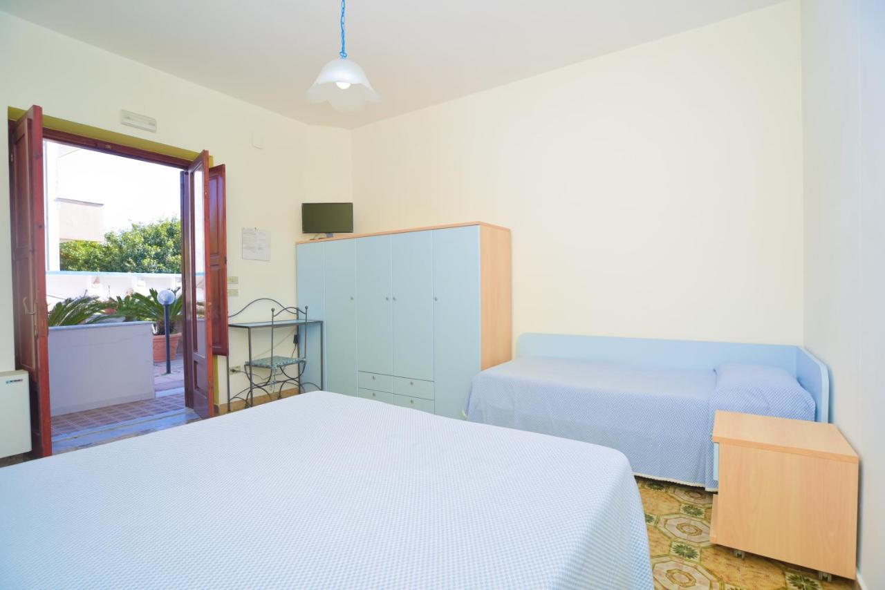 Hotel Celeste Procida Buitenkant foto