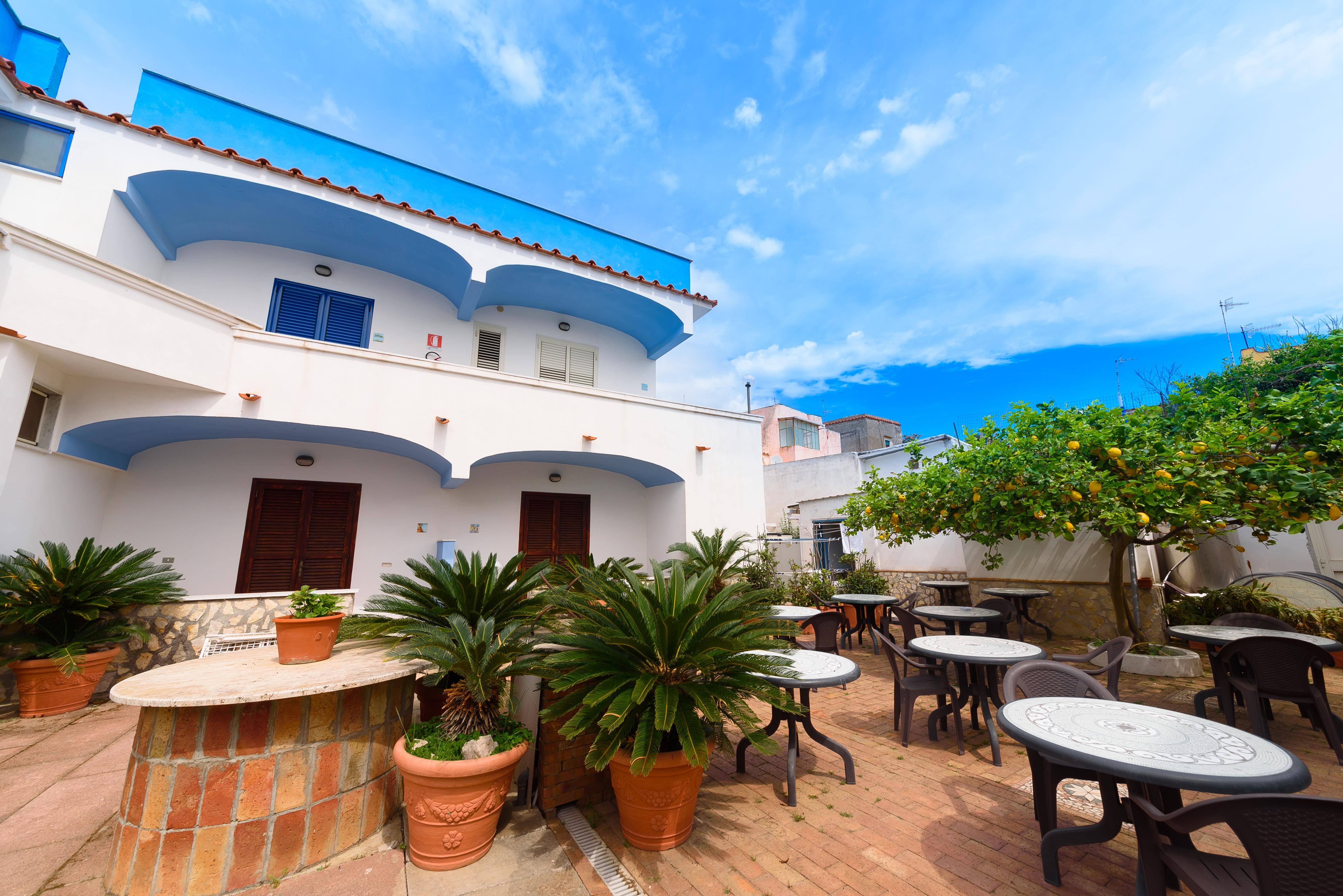 Hotel Celeste Procida Buitenkant foto