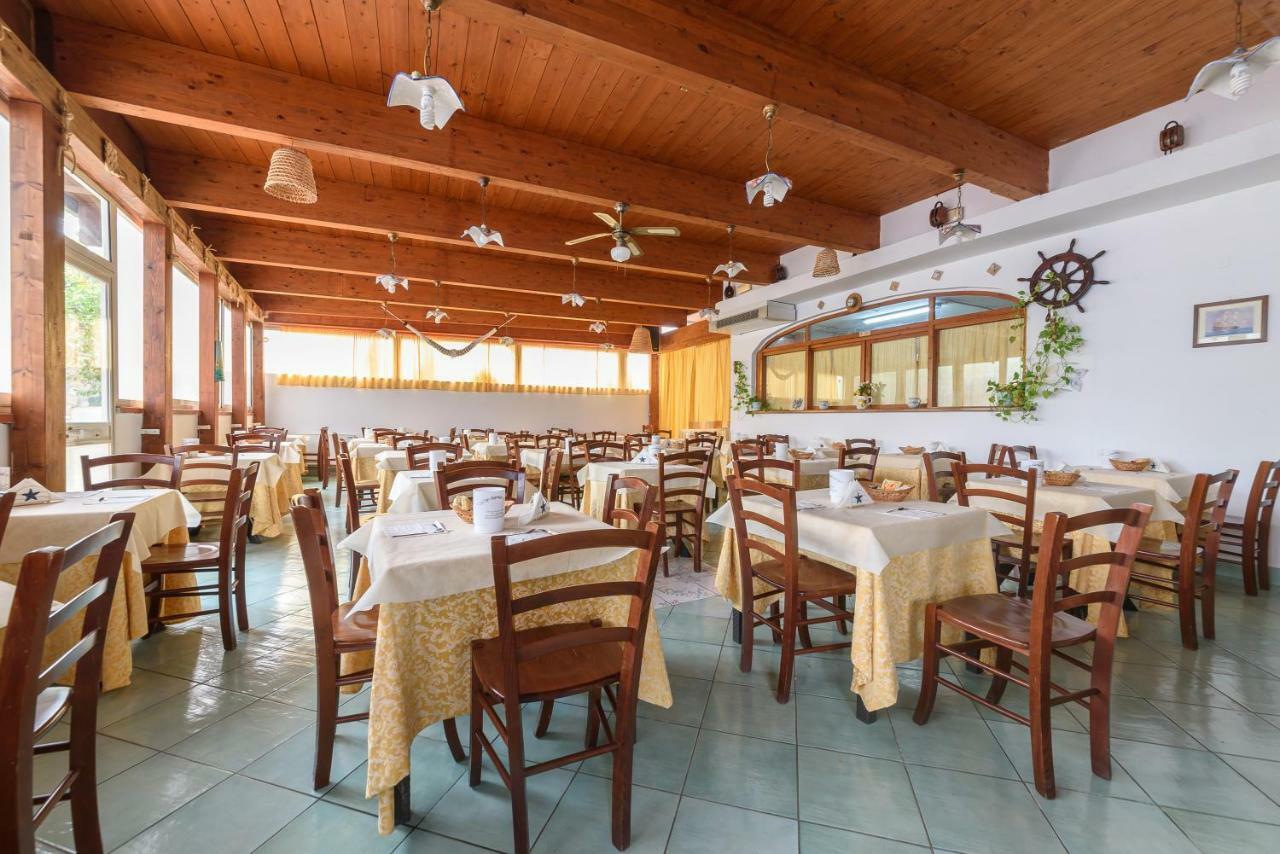 Hotel Celeste Procida Buitenkant foto