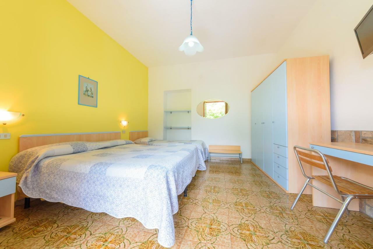 Hotel Celeste Procida Buitenkant foto
